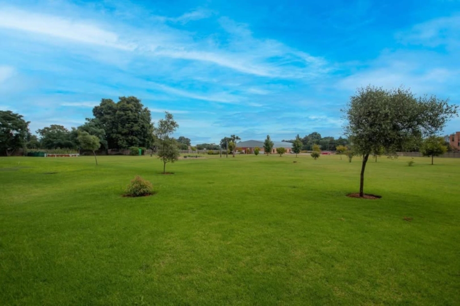 Commercial Property for Sale in Hartbeesfontein North West